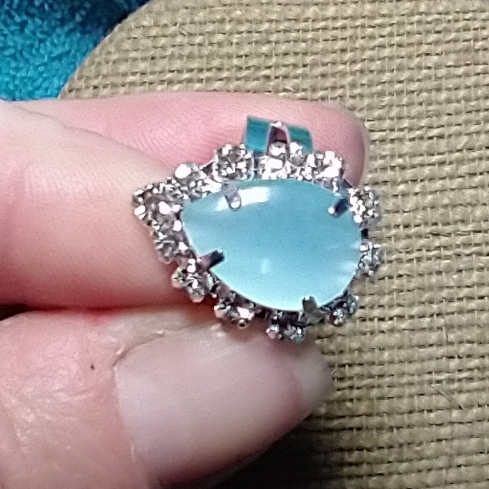 Silvertone blue cat eye crystal necklace ring earrings set - Picture 4 of 8